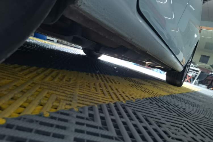 Used Volkswagen Golf Pure Electric 2020 Chari Right Side Sill