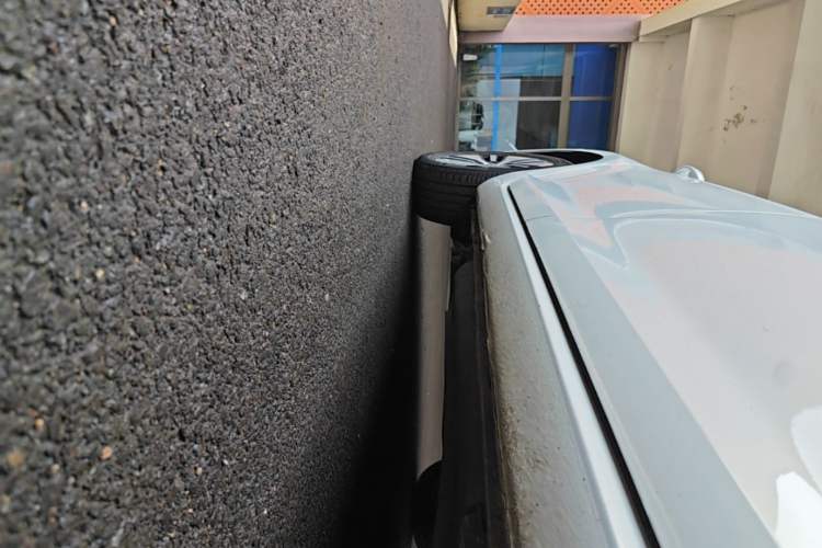Used Volkswagen Golf Pure Electric 2020 Chari Right Side Sill