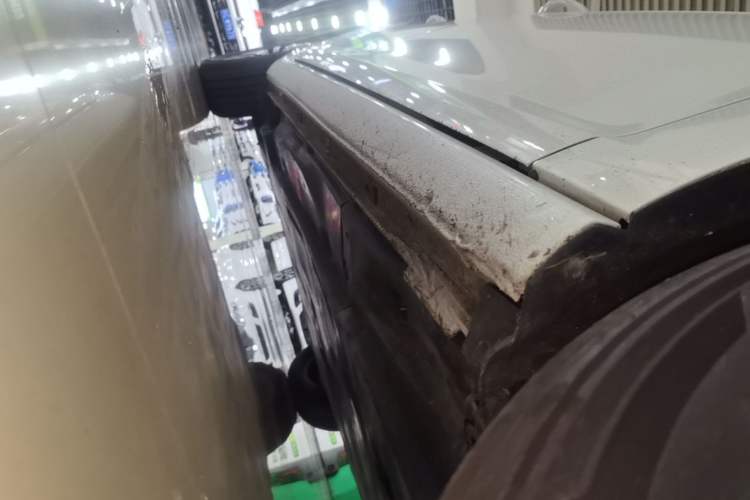 Used Volkswagen Golf Pure Electric 2020 Chari Right Side Sill