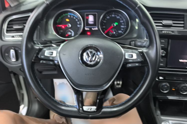Used Volkswagen Golf Pure Electric 2020 Chari Steering Wheel