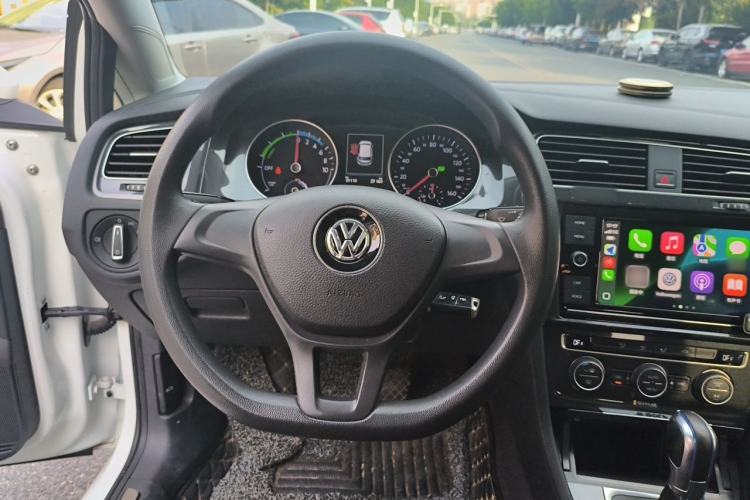 Used Volkswagen Golf Pure Electric 2020 Chari Steering Wheel