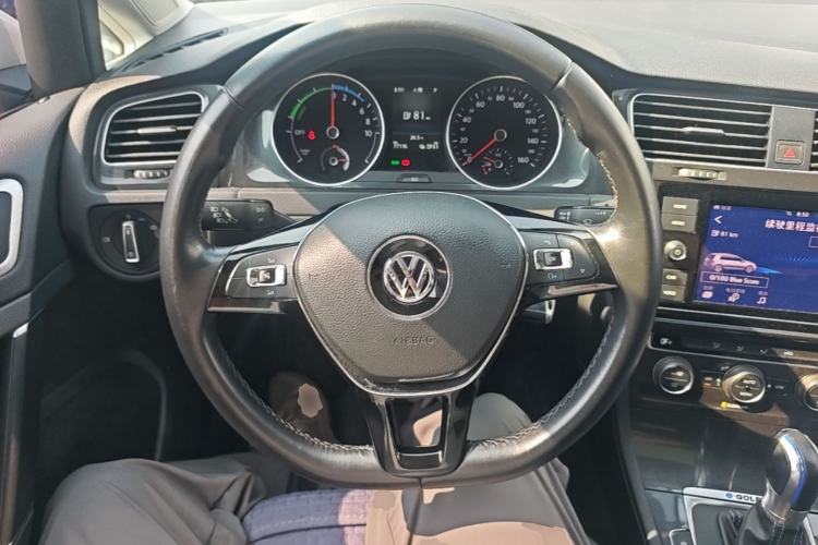 Used Volkswagen Golf Pure Electric 2020 Chari Steering Wheel