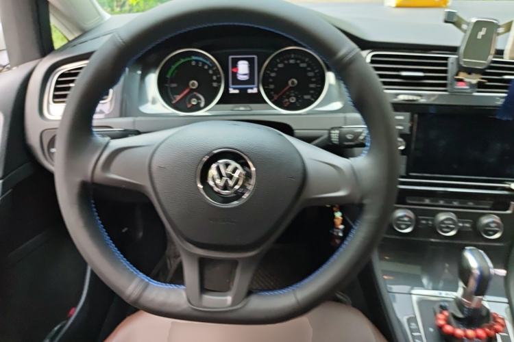 Used Volkswagen Golf Pure Electric 2020 Chari Steering Wheel