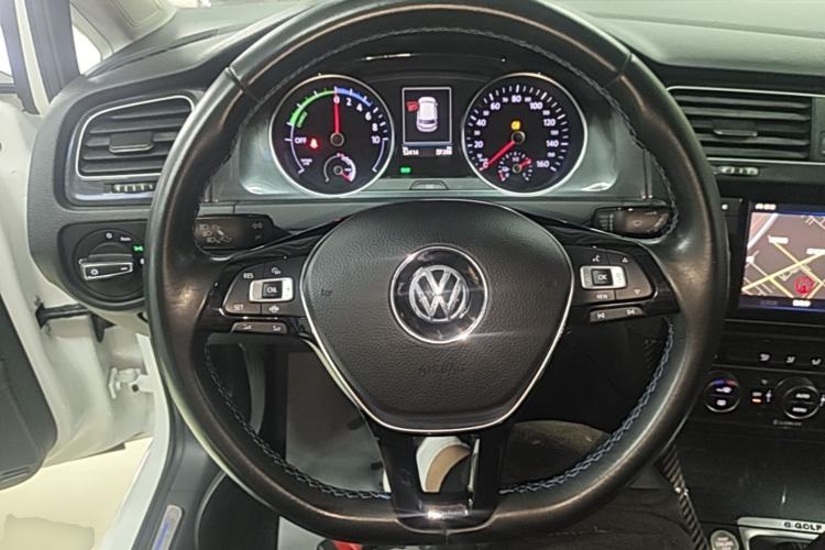Used Volkswagen Golf Pure Electric 2020 Chari Steering Wheel