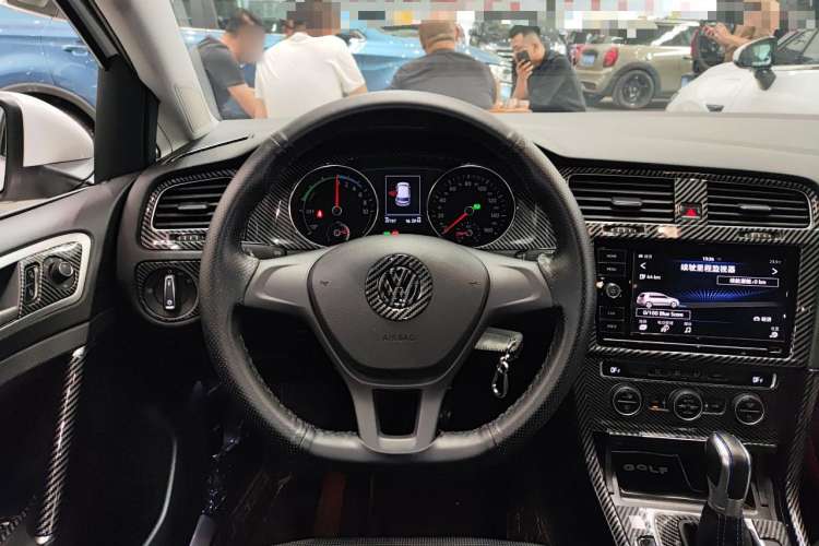 Used Volkswagen Golf Pure Electric 2020 Chari Steering Wheel