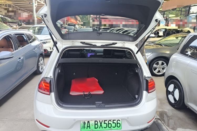 Used Volkswagen Golf Pure Electric 2020 Chari Trunk