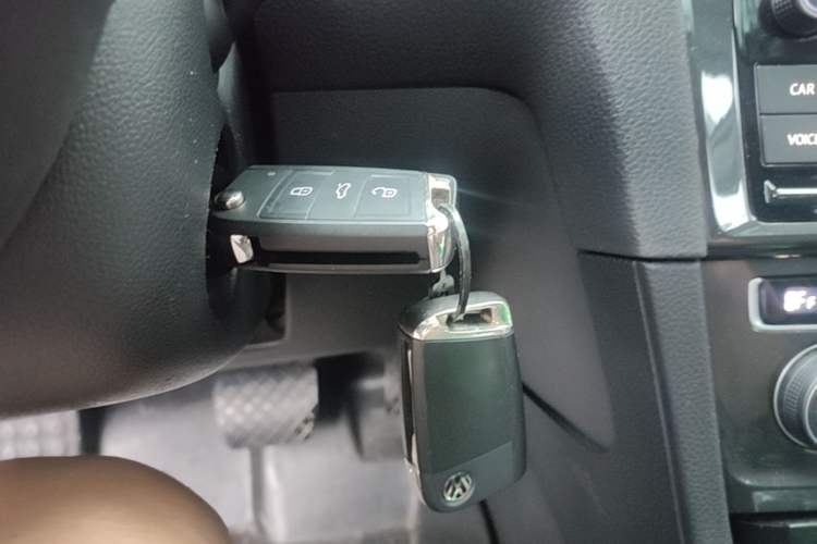 Used Volkswagen Golf Pure Electric 2020 Chari Vehicle Key