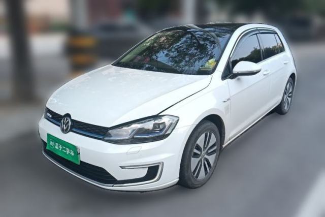 Ojetý Volkswagen Golf Pure Electric 2020 Chari