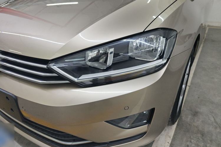 Used Volkswagen Golf Sportsvan 2016 230TSI Automatic Trend Edition Left Front Headlight