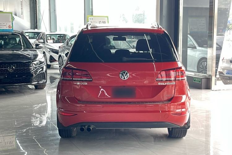 Used Volkswagen Golf Sportsvan 2016 230TSI Automatic Trend Edition Exterior 4