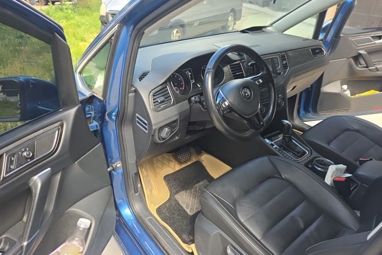 Used Volkswagen Golf Sportsvan 2016 280TSI Automatic Flagship Model Driver Seat