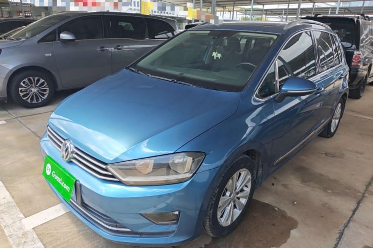 Used Volkswagen Golf Sportsvan 2016 230TSI Automatic Trend Edition Guazi used car, China used car export, Used car for sale, Used cars, Cheapest cars for sale