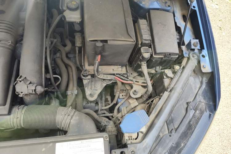 Used Volkswagen Golf Sportsvan 2016 280TSI Automatic Flagship Model Engine Bay Left