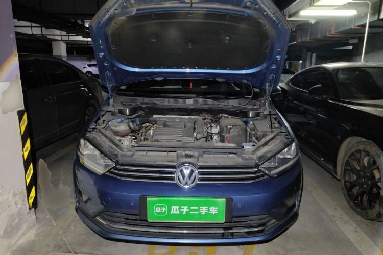 Used Volkswagen Golf Sportsvan 2016 230TSI Automatic Trend Edition Engine Bay