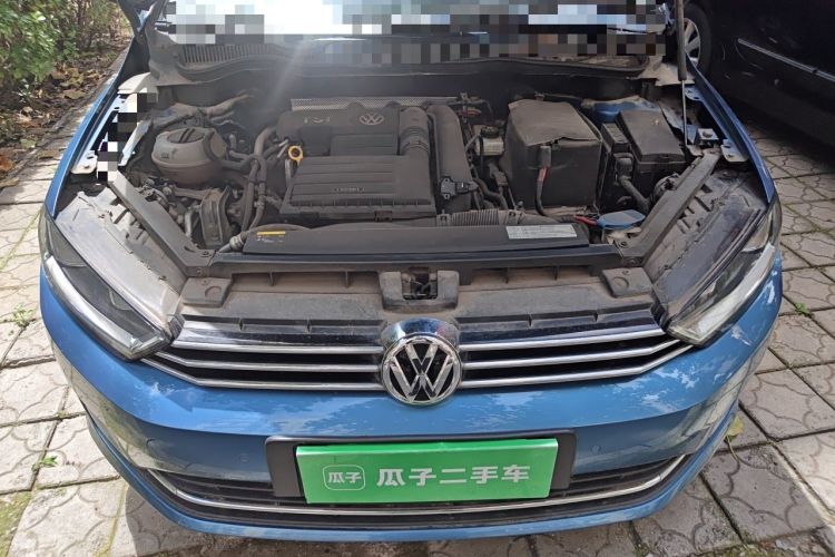 Used Volkswagen Golf Sportsvan 2016 230TSI Automatic Luxury Version Engine Bay