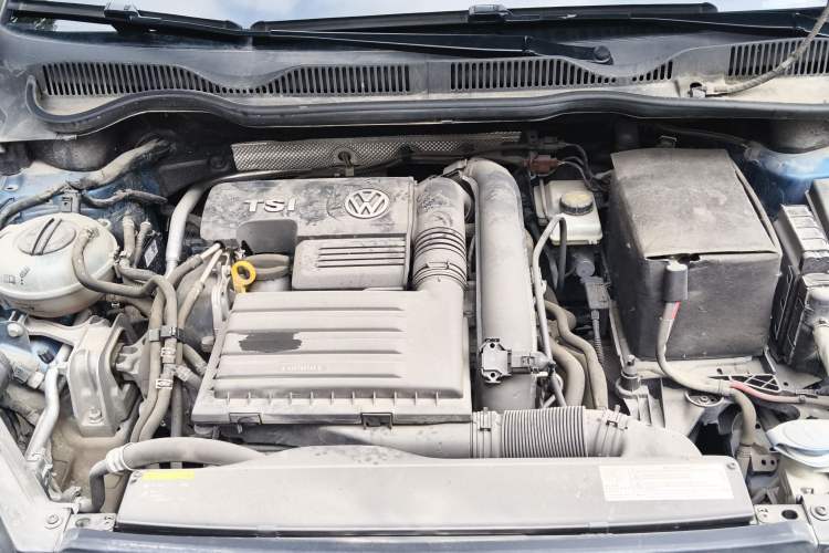 Used Volkswagen Golf Sportsvan 2016 280TSI Automatic Flagship Model Engine Bay