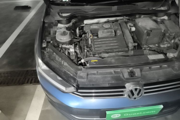 Used Volkswagen Golf Sportsvan 2016 230TSI Automatic Trend Edition Engine Bay Right