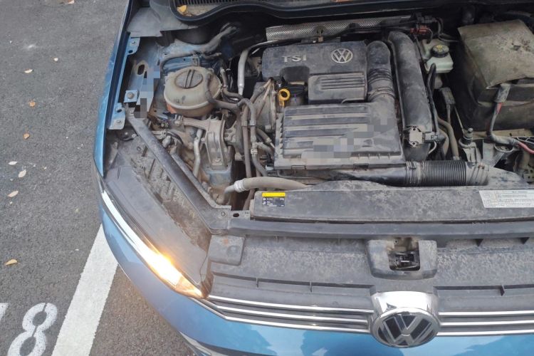 Used Volkswagen Golf Sportsvan 2016 280TSI Automatic Luxury Model Engine Bay Right
