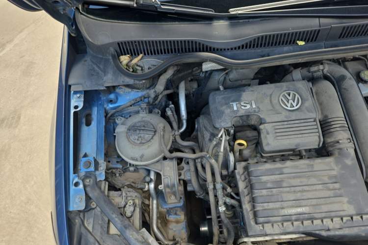 Used Volkswagen Golf Sportsvan 2016 280TSI Automatic Flagship Model Engine Bay Right