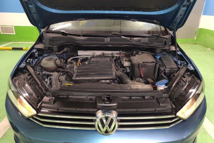 Used Volkswagen Golf Sportsvan 2016 1.6L Automatic Comfort Model Engine Bay