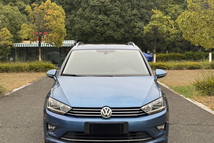 Used Volkswagen Golf Sportsvan 2016 280TSI Automatic Luxury Model Exterior 1