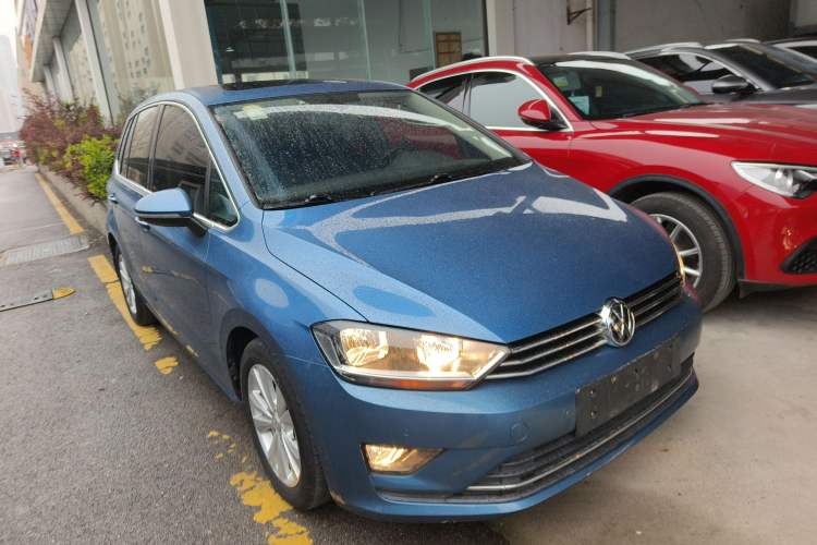 Used Volkswagen Golf Sportsvan 2016 230TSI Automatic Trend Edition Exterior 1