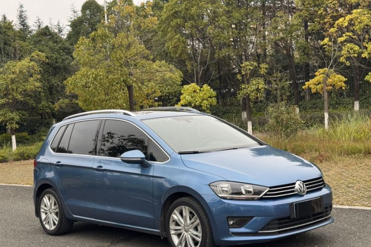 Used Volkswagen Golf Sportsvan 2016 280TSI Automatic Luxury Model Exterior 2