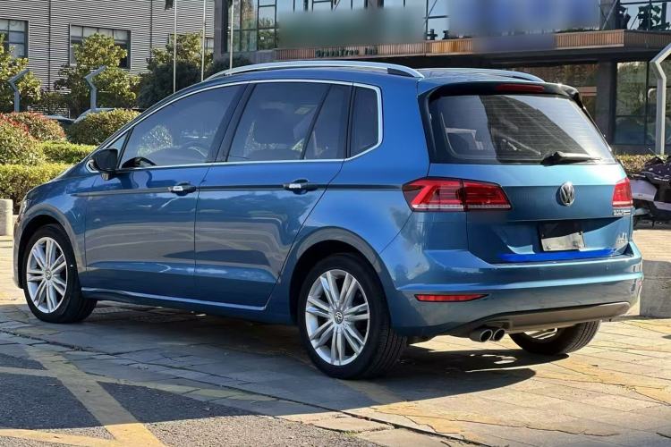 Used Volkswagen Golf Sportsvan 2016 280TSI Automatic Luxury Model Exterior 4