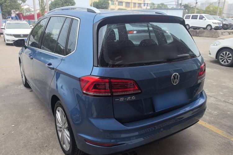 Used Volkswagen Golf Sportsvan 2016 230TSI Automatic Luxury Version Exterior 5
