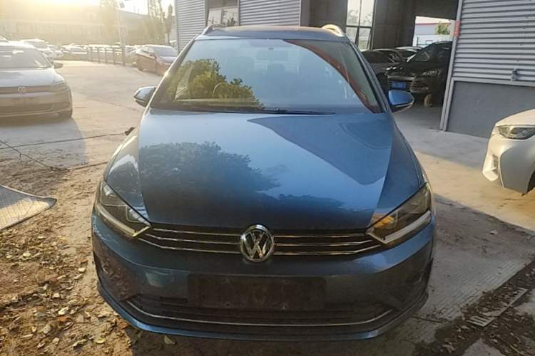 Used Volkswagen Golf Sportsvan 2016 1.6L Automatic Comfort Model Front