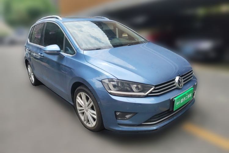 Used Volkswagen Golf Sportsvan 2016 280TSI Automatic Flagship Model Front Right 45 Deg