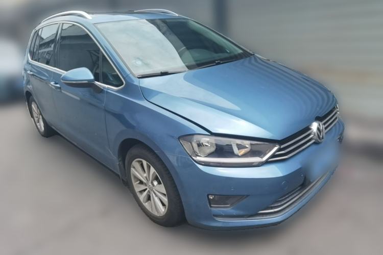 Used Volkswagen Golf Sportsvan 2016 230TSI Automatic Trend Edition Front Right 45 Deg