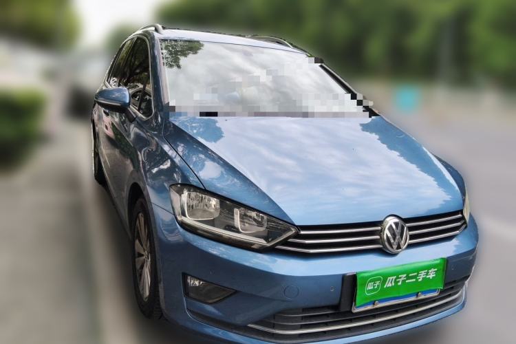 Used Volkswagen Golf Sportsvan 2016 230TSI Automatic Trend Edition Front Right 45 Deg