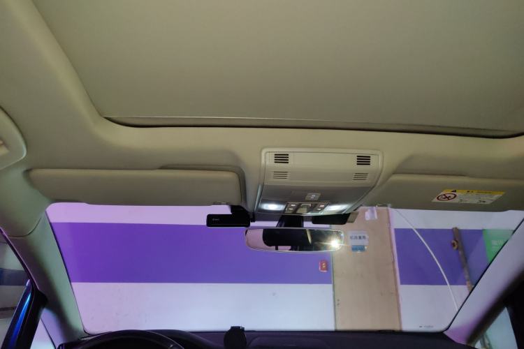 Used Volkswagen Golf Sportsvan 2016 230TSI Automatic Luxury Version Headliner