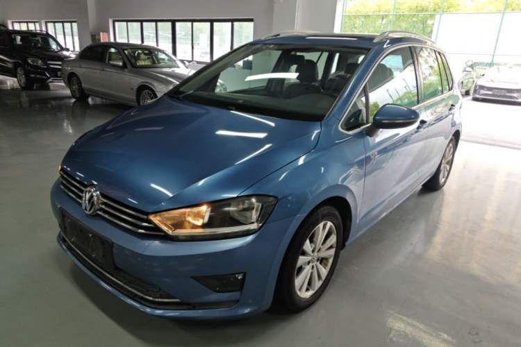 Used Volkswagen Golf Sportsvan 2016 230TSI Automatic Trend Edition Guazi used car, China used car export, Used car for sale, Used  cars, Cheapest cars for sale