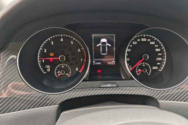 Used Volkswagen Golf Sportsvan 2016 280TSI Automatic Luxury Model Instrument Cluster
