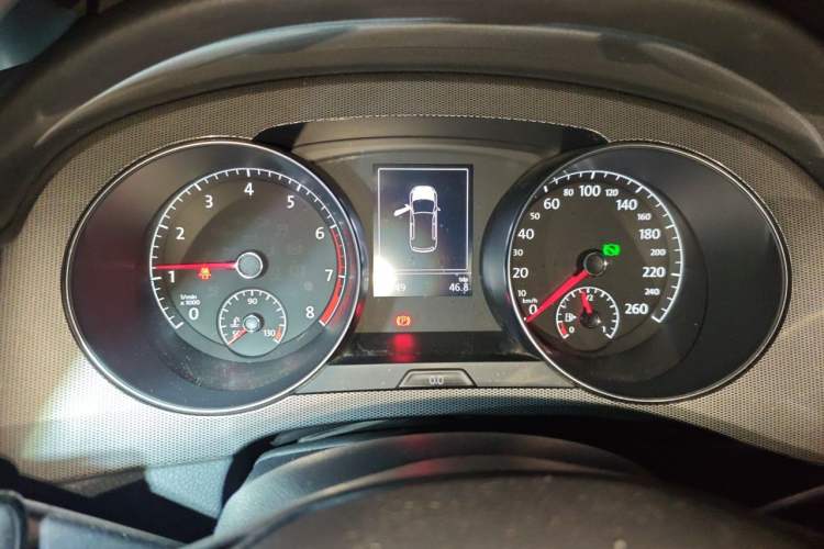 Used Volkswagen Golf Sportsvan 2016 230TSI Automatic Trend Edition Instrument Cluster