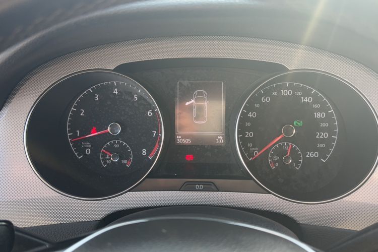 Used Volkswagen Golf Sportsvan 2016 230TSI Automatic Trend Edition Instrument Cluster