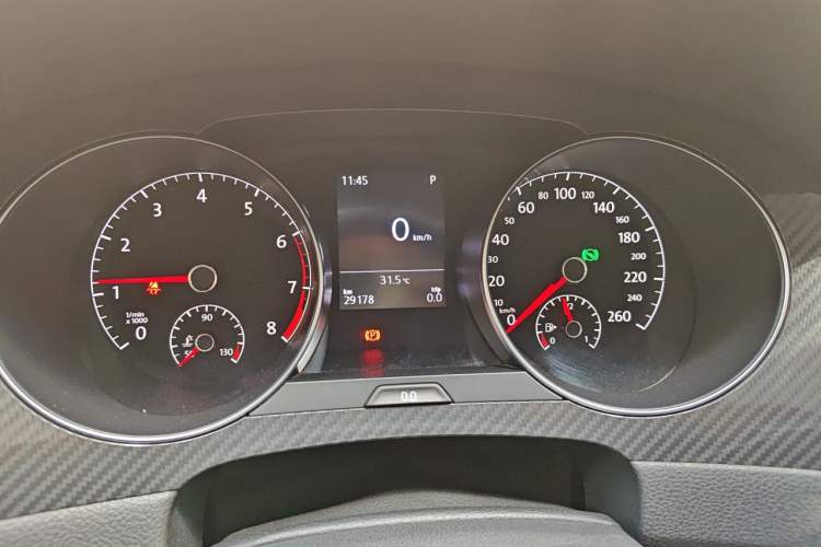 Used Volkswagen Golf Sportsvan 2016 230TSI Automatic Luxury Version Instrument Cluster