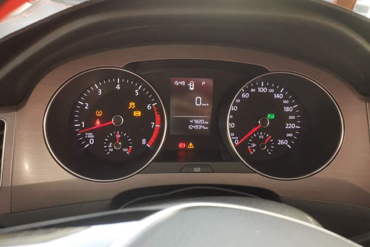 Used Volkswagen Golf Sportsvan 2016 1.6L Automatic Comfort Model Instrument Cluster