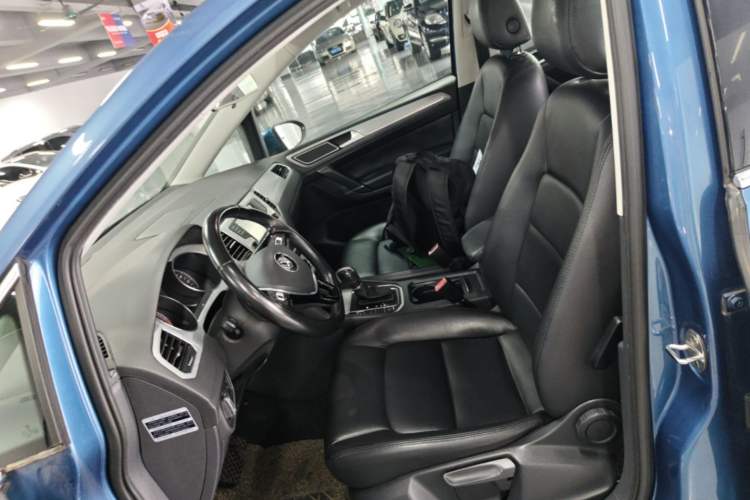 Used Volkswagen Golf Sportsvan 2016 230TSI Automatic Trend Edition Left Front Seat