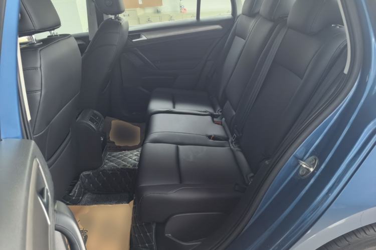 Used Volkswagen Golf Sportsvan 2016 1.6L Automatic Comfort Model Left Rear Seat