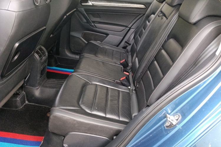 Used Volkswagen Golf Sportsvan 2016 230TSI Automatic Luxury Version Left Rear Seat