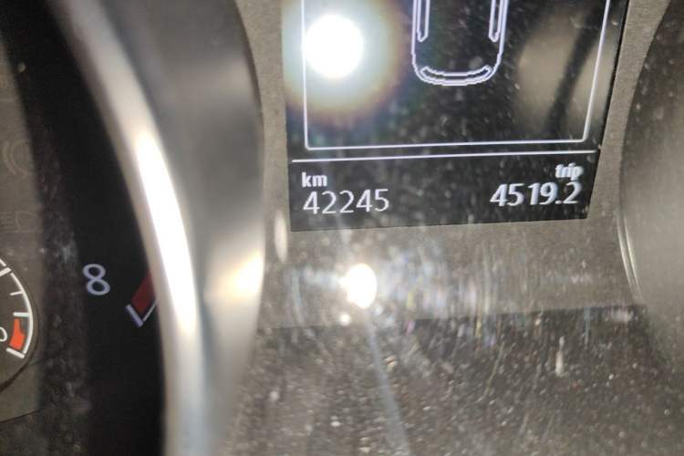 Used Volkswagen Golf Sportsvan 2016 230TSI Automatic Trend Edition Odometer Close Up