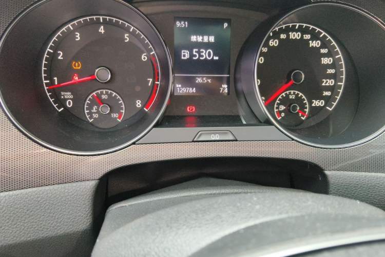 Used Volkswagen Golf Sportsvan 2016 230TSI Automatic Trend Edition Odometer Close Up