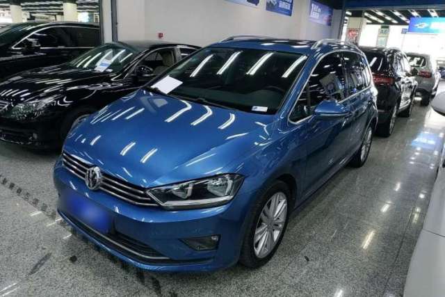 Ojetý Volkswagen Golf Sportsvan 2016 230TSI Automatic Luxury Version
