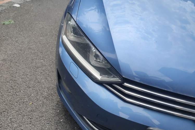 Used Volkswagen Golf Sportsvan 2016 280TSI Automatic Flagship Model Right Front Headlight