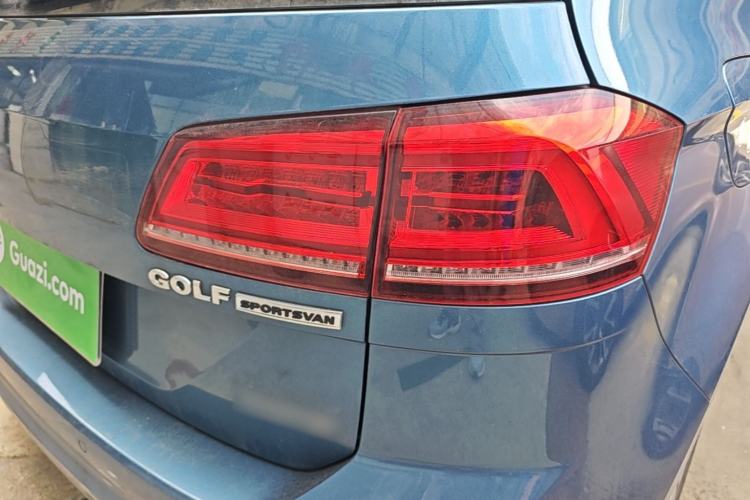 Used Volkswagen Golf Sportsvan 2016 230TSI Automatic Luxury Version Right Rear Taillight