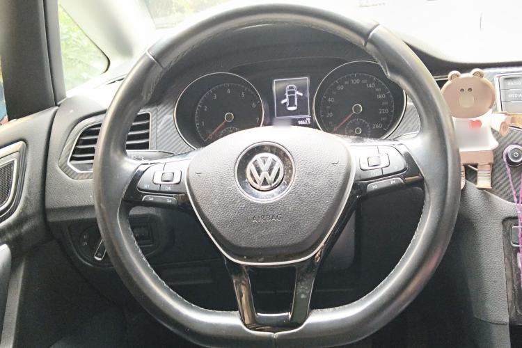 Used Volkswagen Golf Sportsvan 2016 280TSI Automatic Flagship Model Steering Wheel