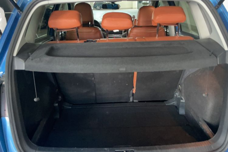 Used Volkswagen Golf Sportsvan 2016 230TSI Automatic Trend Edition Trunk